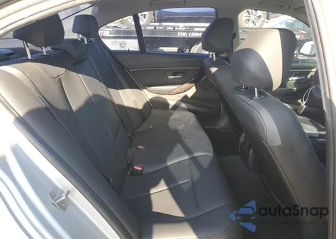 2018 BMW 320 I z USA, uszkodzony, nr VIN WBA8E1G58JNU91379